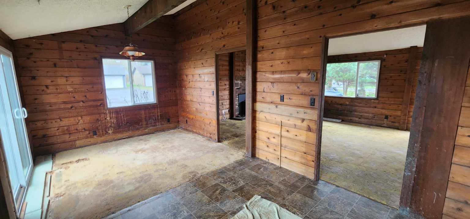 Rustic room before remodel